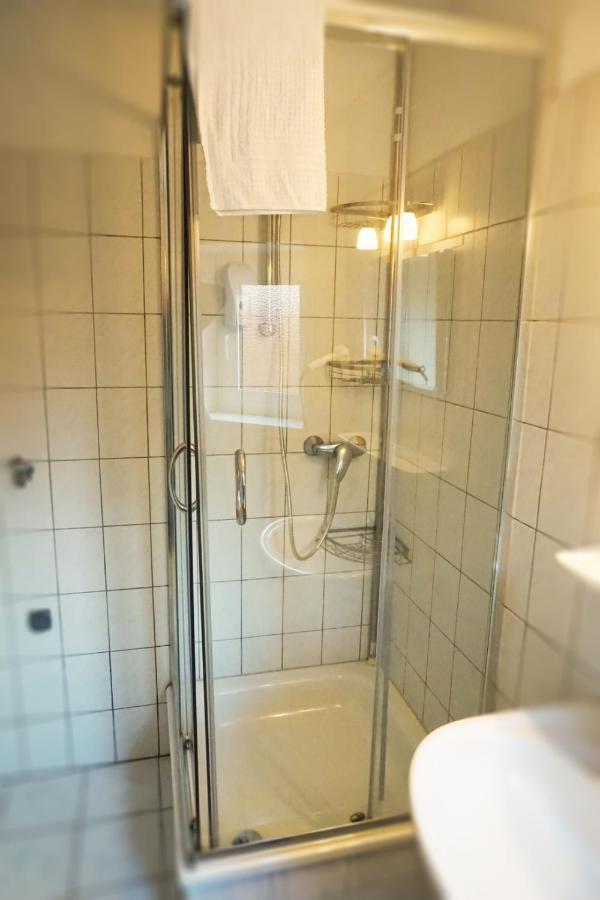 Ellada Restaurant & Hotel Тарп Экстерьер фото