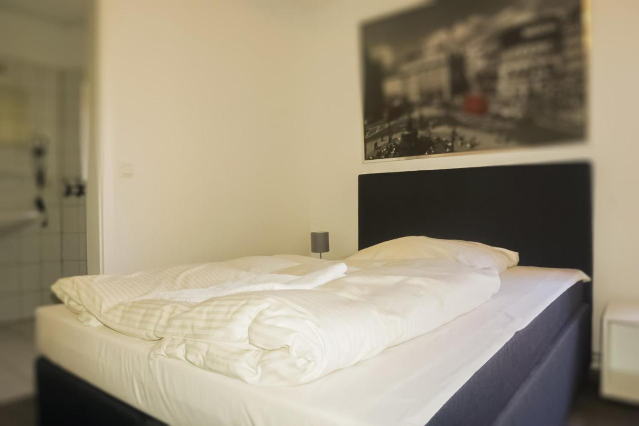 Ellada Restaurant & Hotel Тарп Экстерьер фото